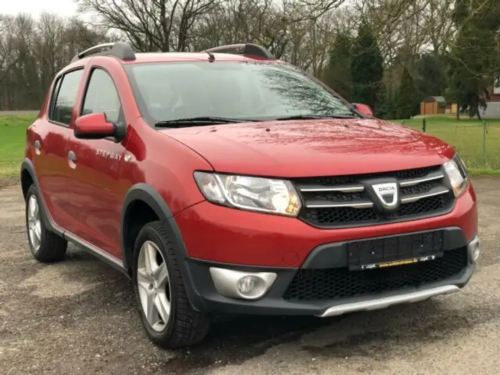 DACIA SANDERO STEPWAY (10/02/2015) - 